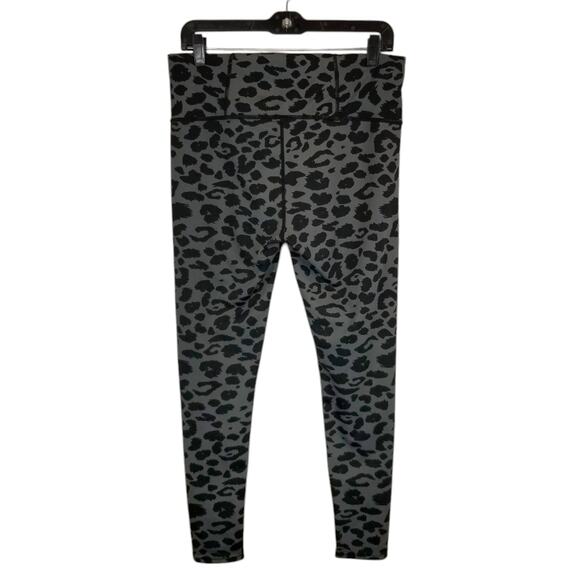 Kimberly Women's Leopard Print Activewear Leggings Gray Black Size Large - Picture 2 of 5